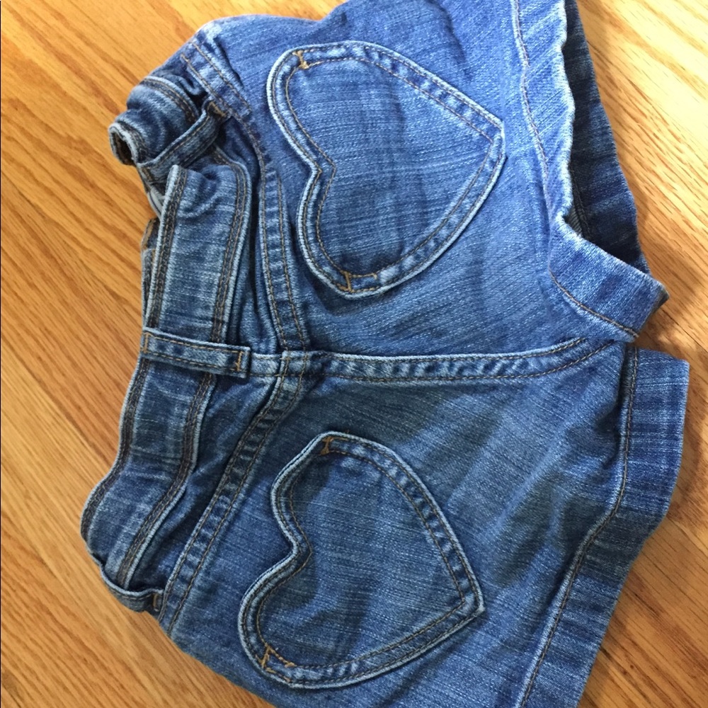 Mini Boden size 7 heart pocket shorts