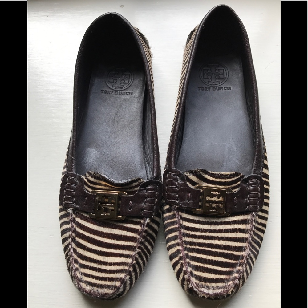 Tory Burch animal print driving moccasins. Size 9