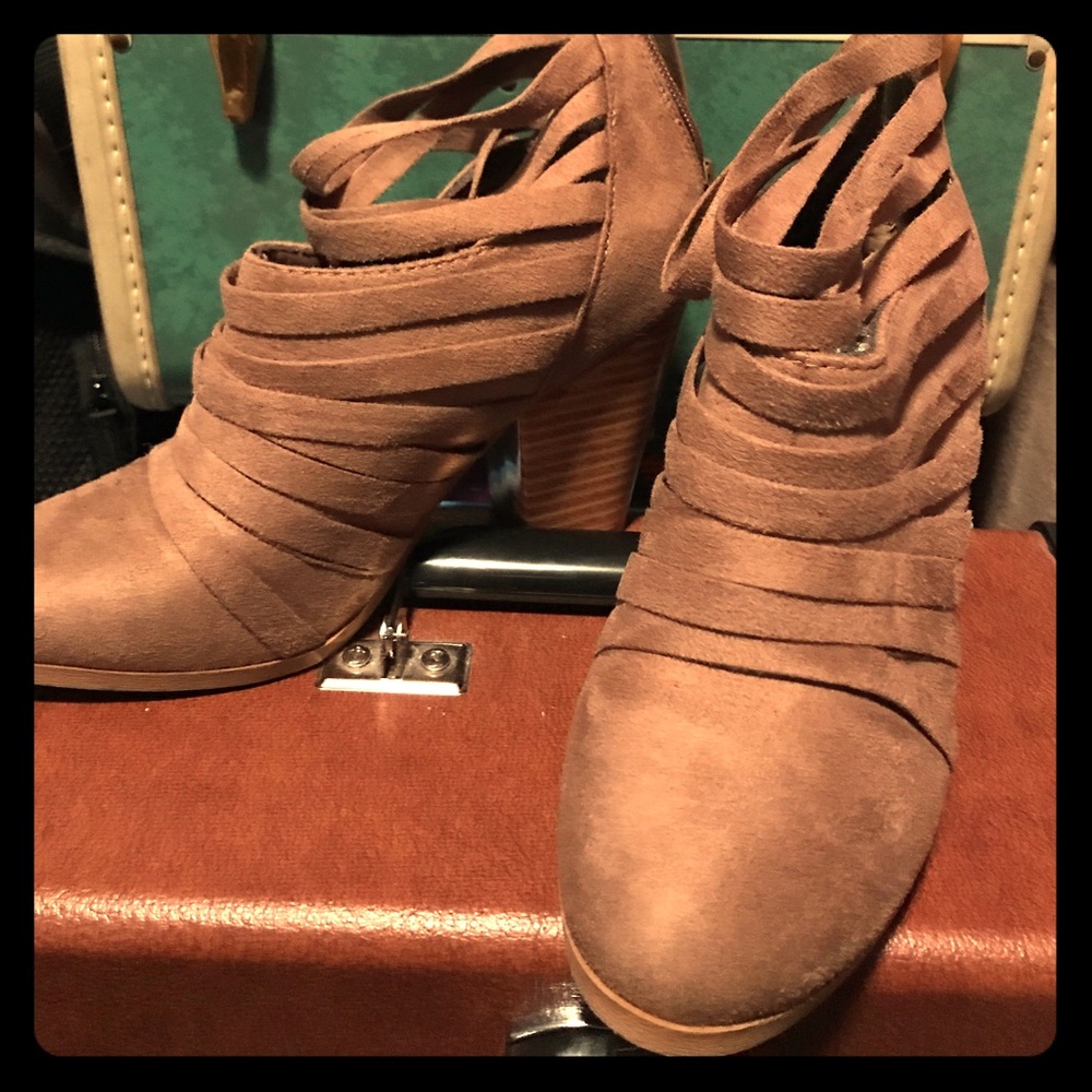 Faux Suede Ankle Booties *DONATED TO SCHOOLA*