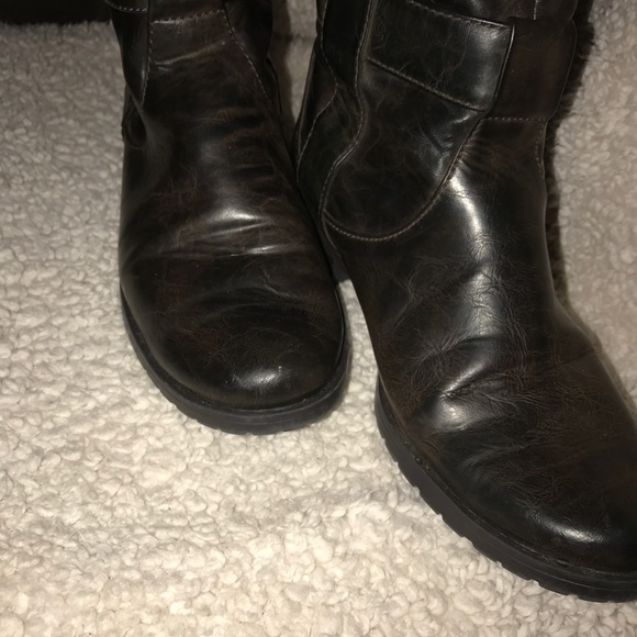 The perfect shoes for those great fall outfits - Picture 2 of 5