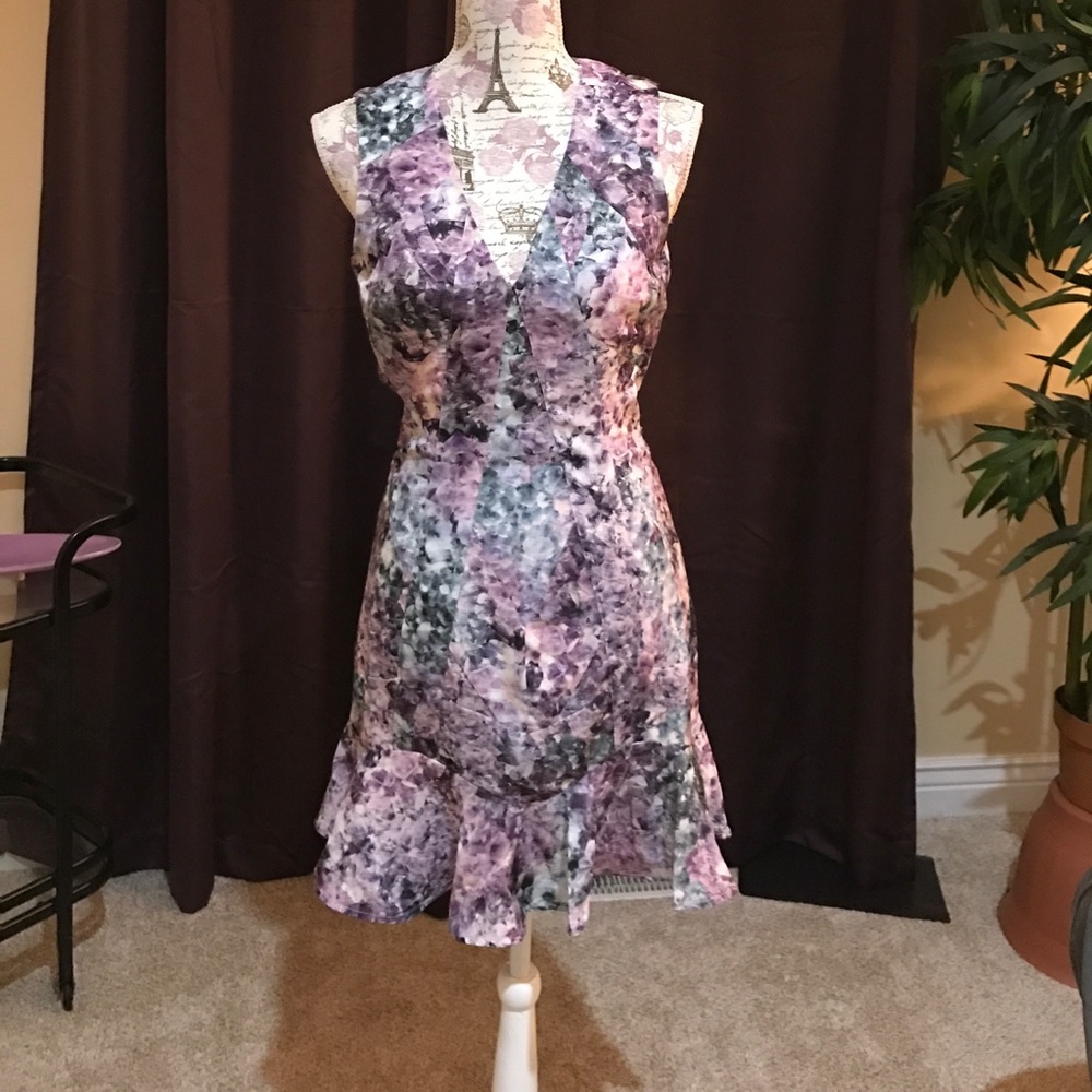 Keepsake the label floral dress 🌟offers offers🌟