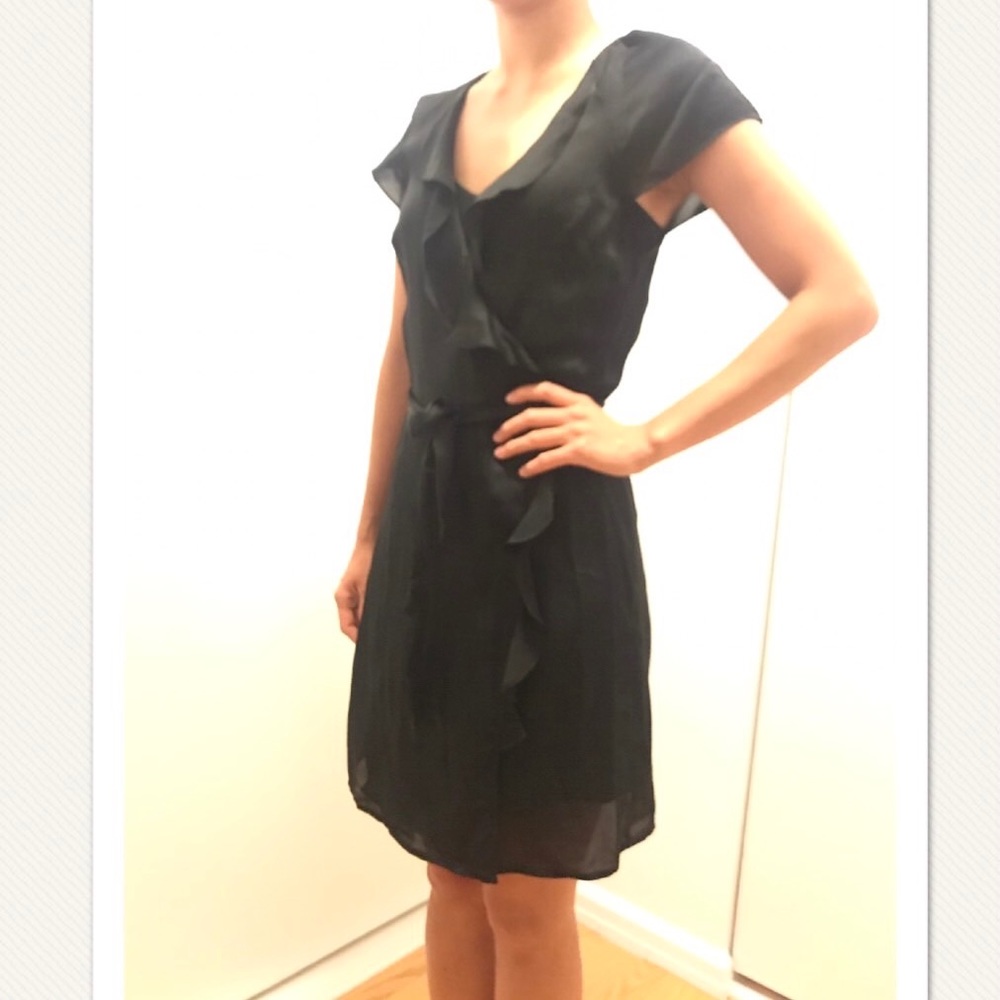 Banana Republic 100% Silk Classic Wrap Dress