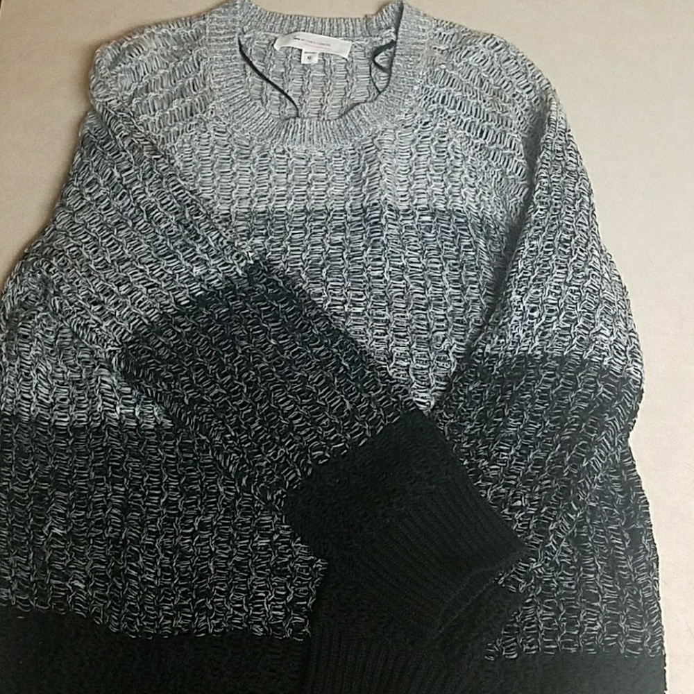 Vince Camuto sweater