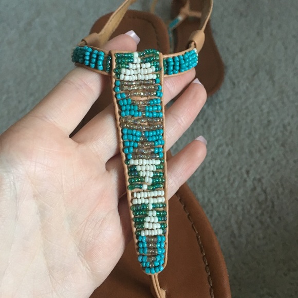 sandals - Picture 2 of 2