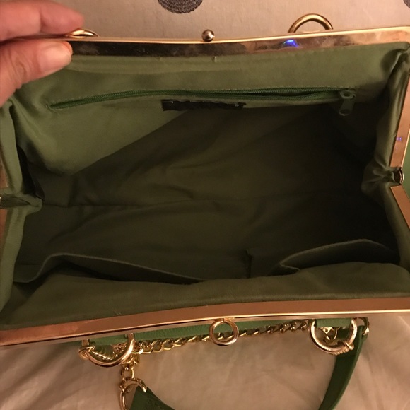 Purse - Picture 3 of 3