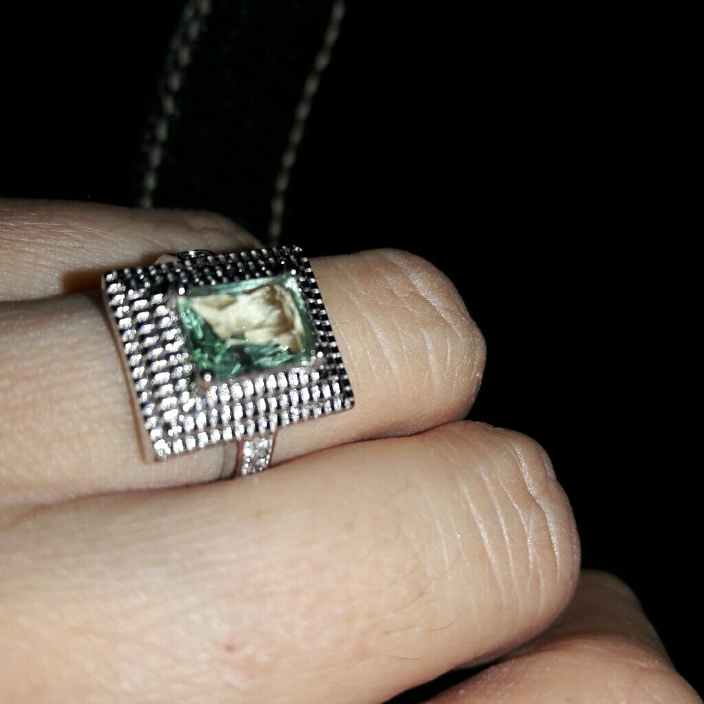 Statement ring - Picture 2 of 3