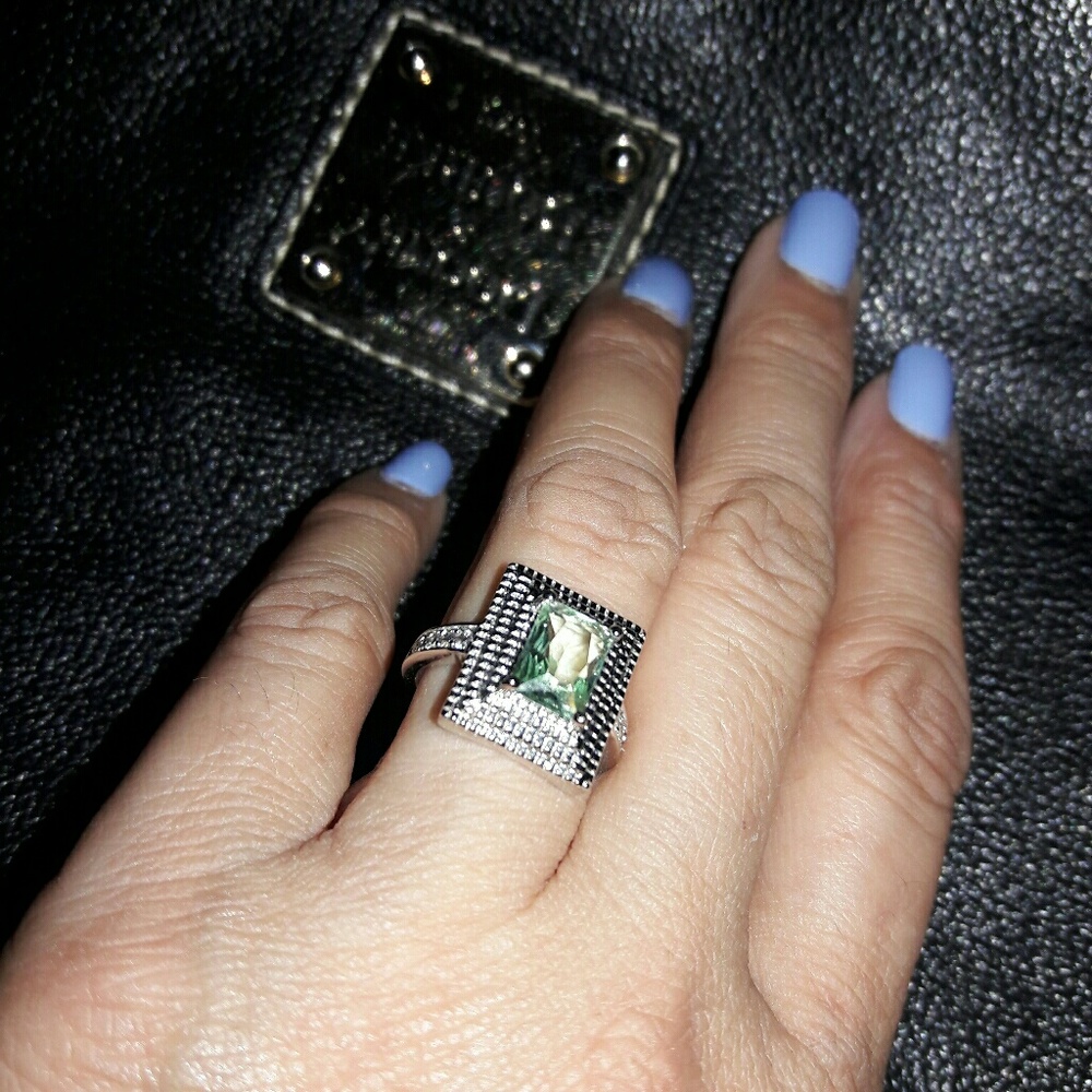 Statement ring - Picture 3 of 3