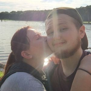 Meet your Posher, Ash