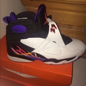Jordan retro 8's "Three Peats"