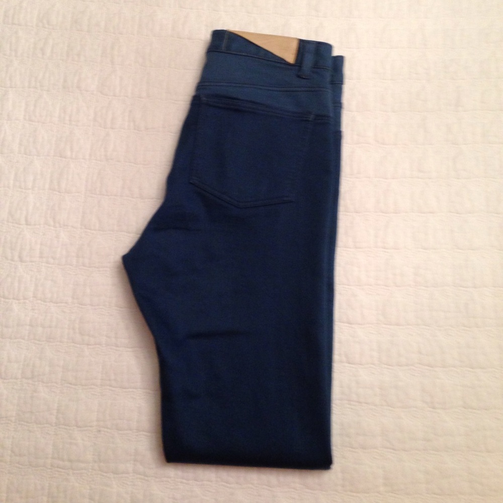 Izzue Pants - image 2