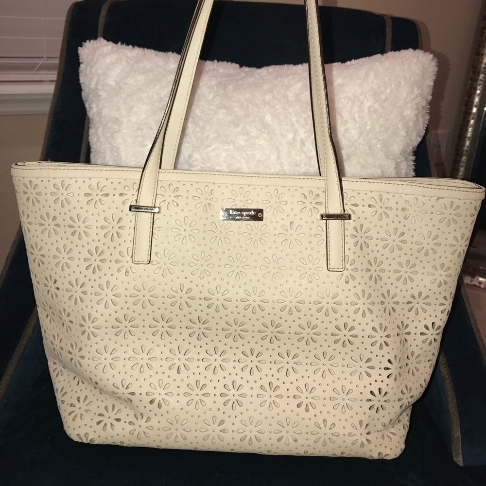 Kate spade purse