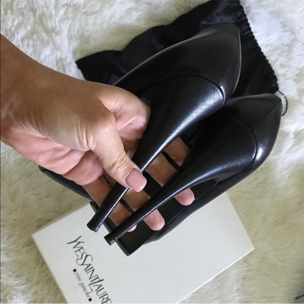 SOLD | YSL ❤️ TRIBUTE PUMP BLACK LEATHER SZ 39 - Picture 2 of 8