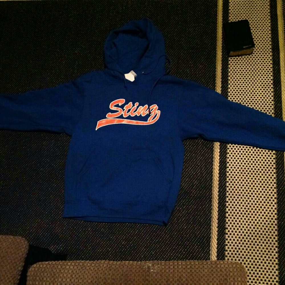 STING CURSIVE BASEBALL HOODIE