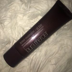 Laura Mercier - Tinted Moisturizer in Bisque