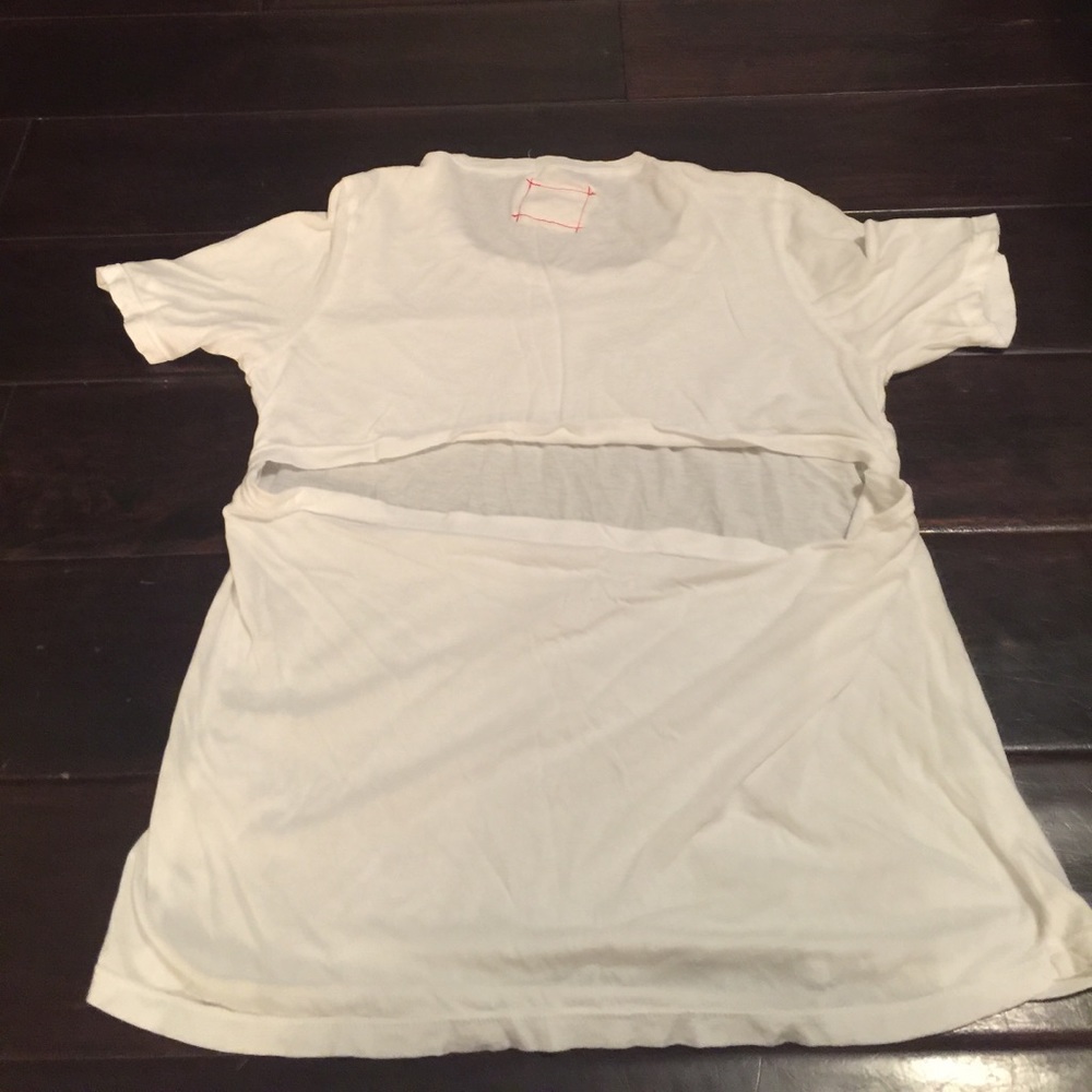 White t shirt with cutout back