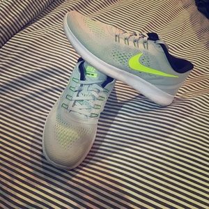 Nike Free RN