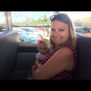 Meet your Posher, Julia