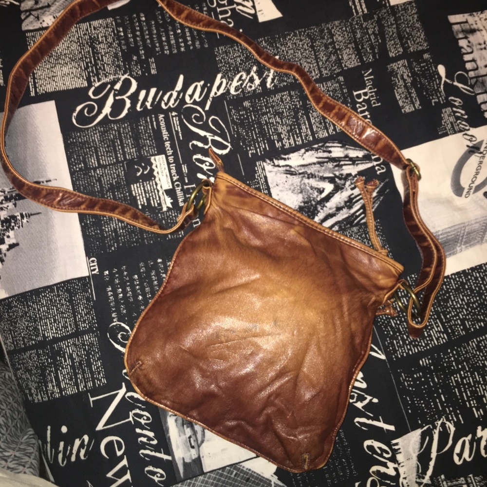 Purse - Picture 2 of 3