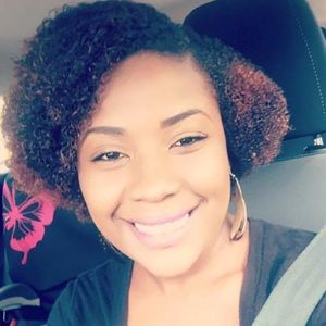 Meet your Posher, Jennie