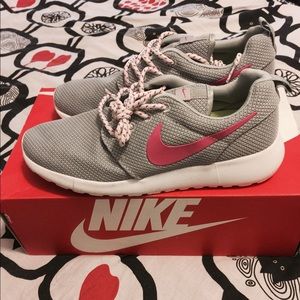 Woman's pink/grey Nike roshe shoes