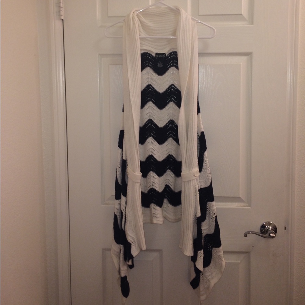 WET SEAL Sleeveless Open Cardigan