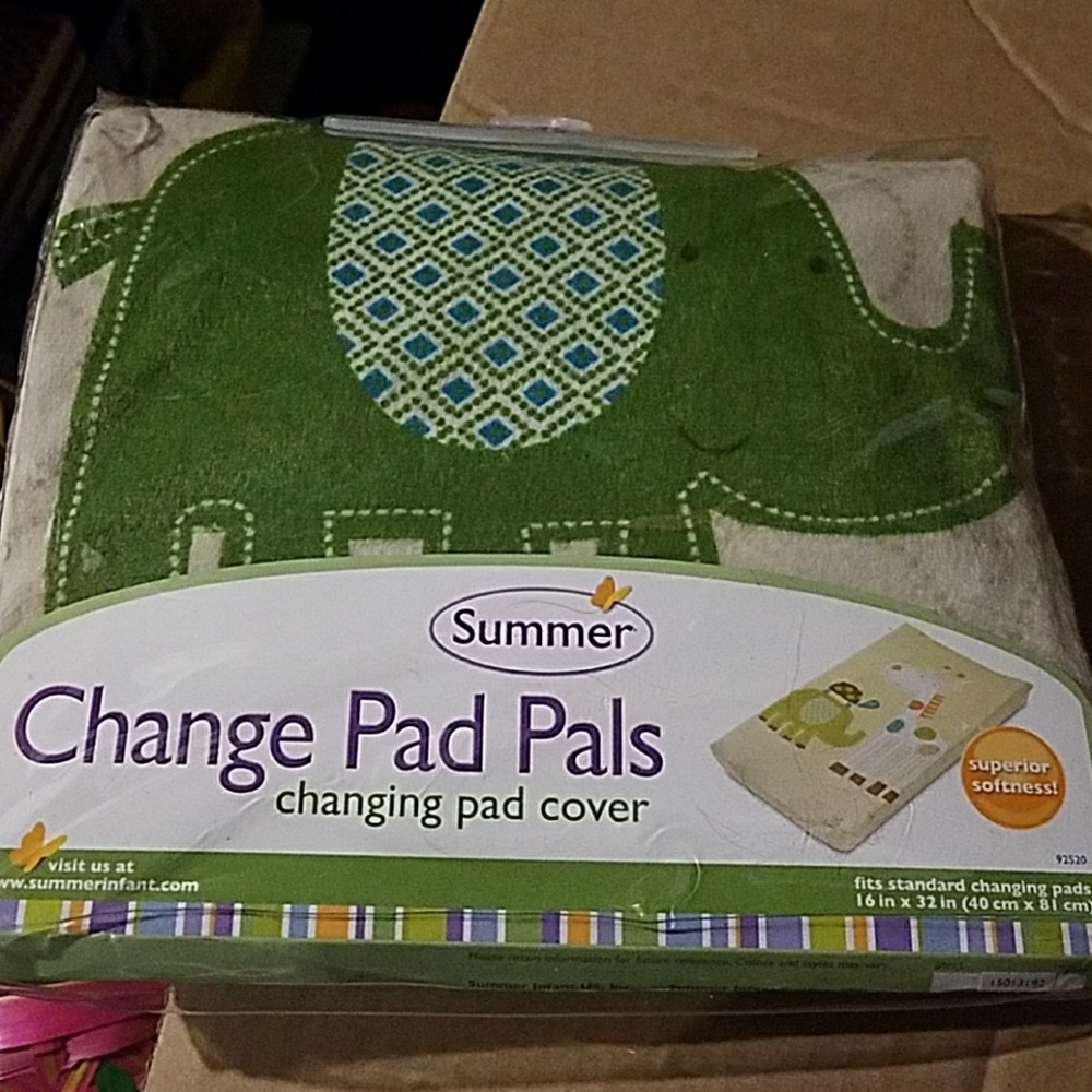 Changing pad cover never used