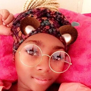 Meet your Posher, Kamaria