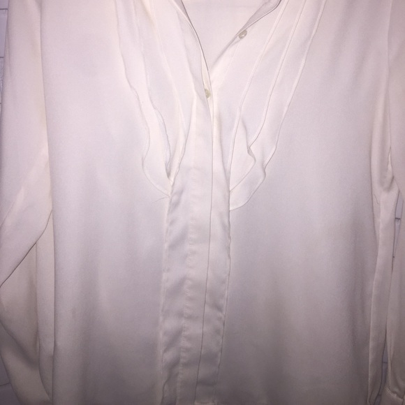 Ann Taylor petite blouse - Picture 3 of 4