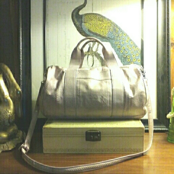 SOLD Rebecca Minkoff Ascher Crossbody - Picture 2 of 7