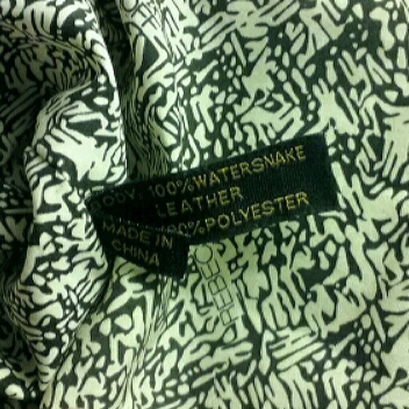 SOLD Rebecca Minkoff Ascher Crossbody - Picture 7 of 7