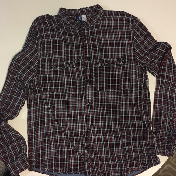 H&M Other - Men's long sleeve "Divided" button-up