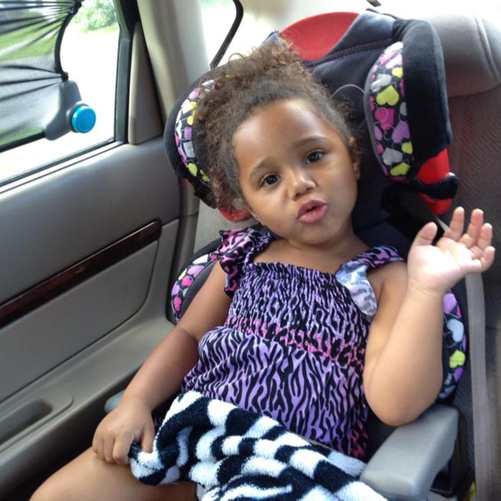 Meet your Posher, Antoinette