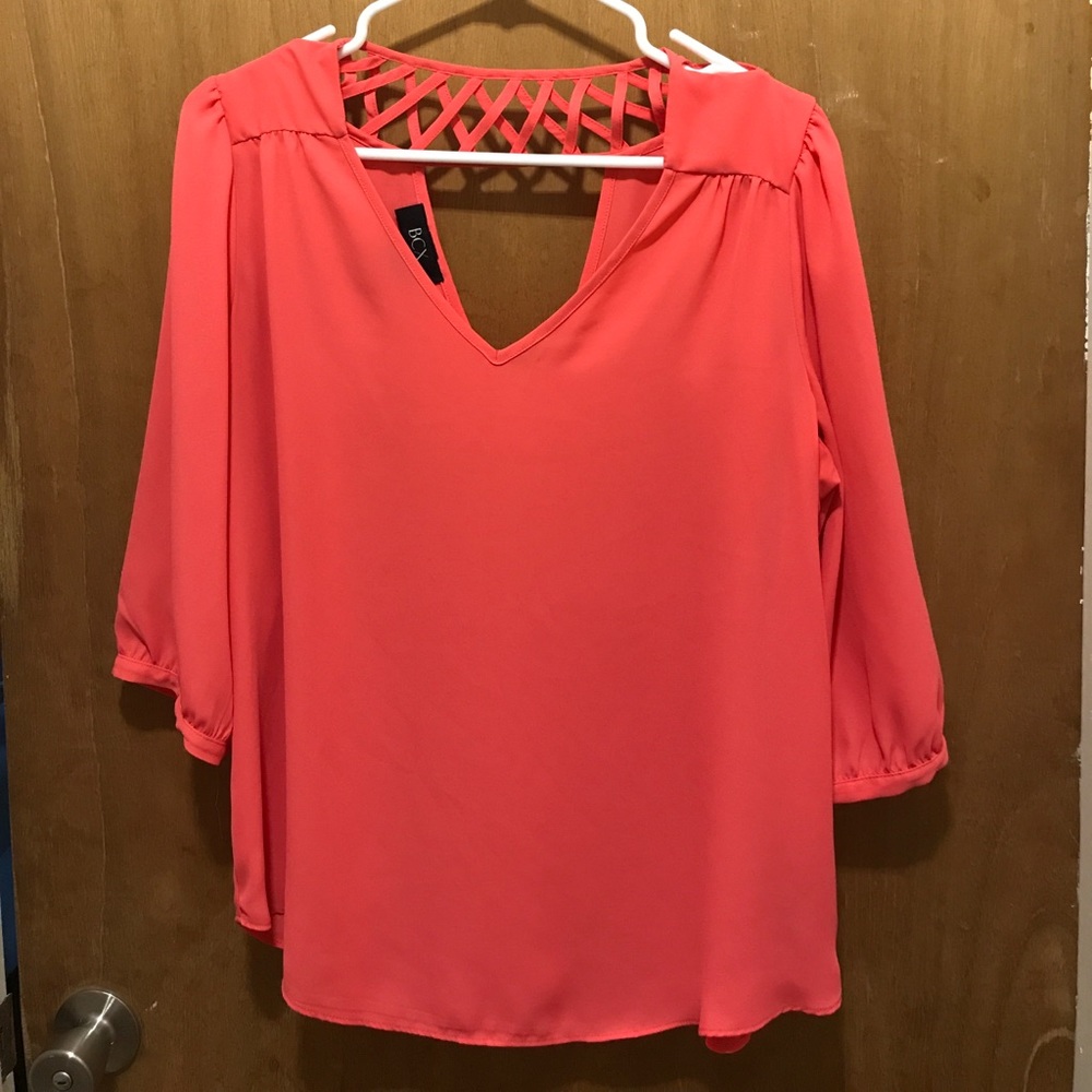 Coral top