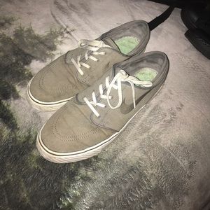 Nike janoski shoes