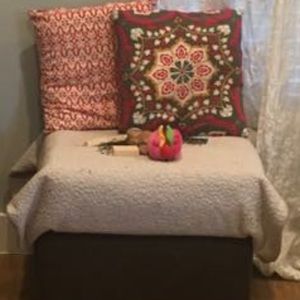 Set of 4 throw pillows