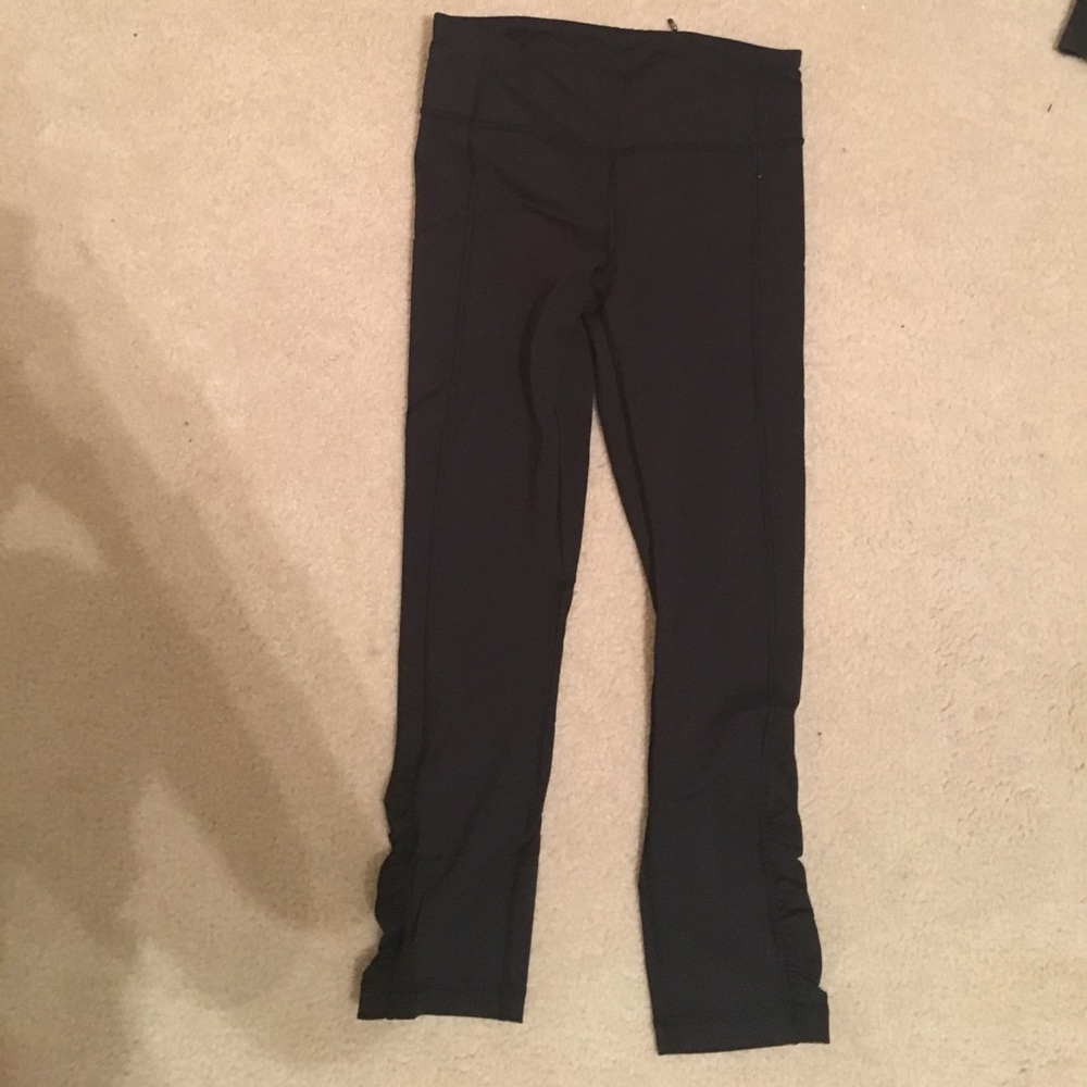 Lululemon Running Crop