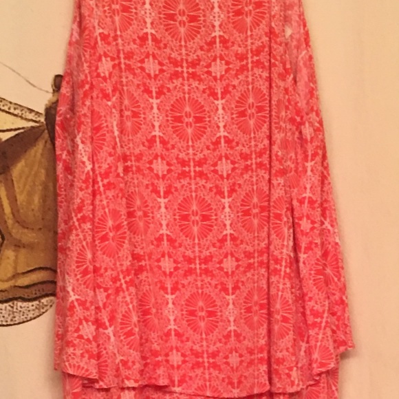 Orange and white print top - Picture 4 of 4