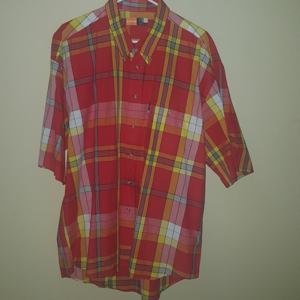 2 men's plaid shirts!