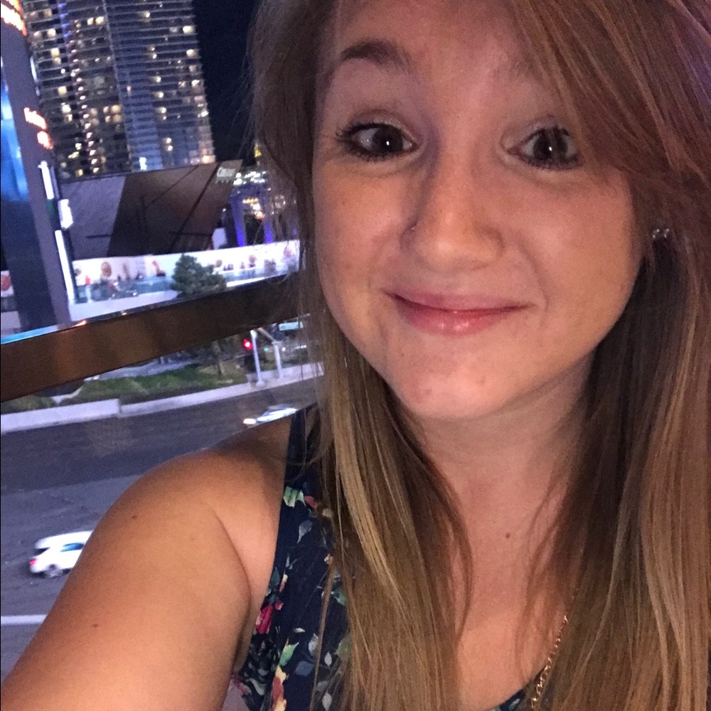 Meet your Posher, Jessica