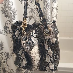 Steve Madden tote bag