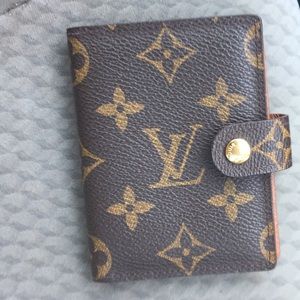 Louis Vuitton card holder