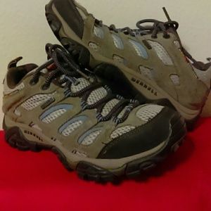 Merrell women's moab boot.