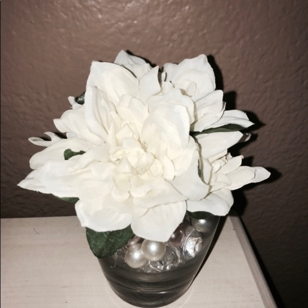 Flower base - Picture 3 of 3