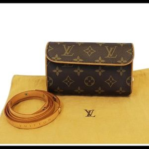 Louis Vuitton Pochette Florentine