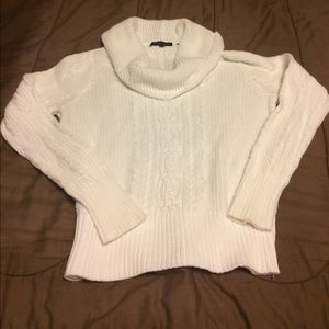 White cable knit sweater
