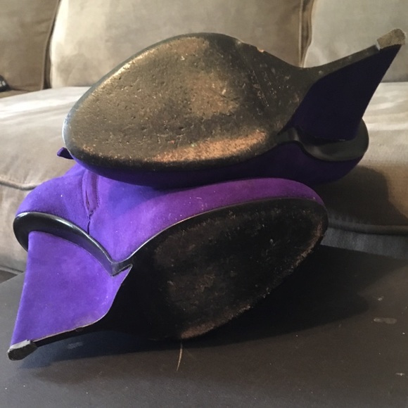 Ankle Boot - Picture 2 of 4