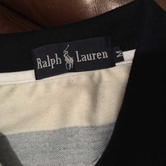 Old Ralph Lauren size MEDIUM. Thin yet 10/10 - Picture 4 of 4
