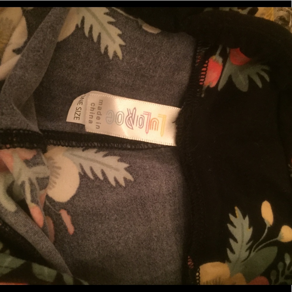 LuLaRoe black floral leggings