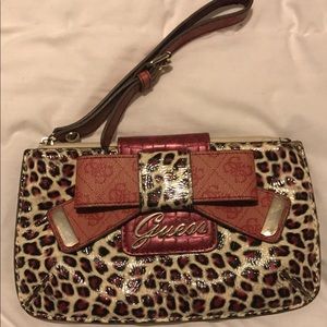 Guess wristlet
