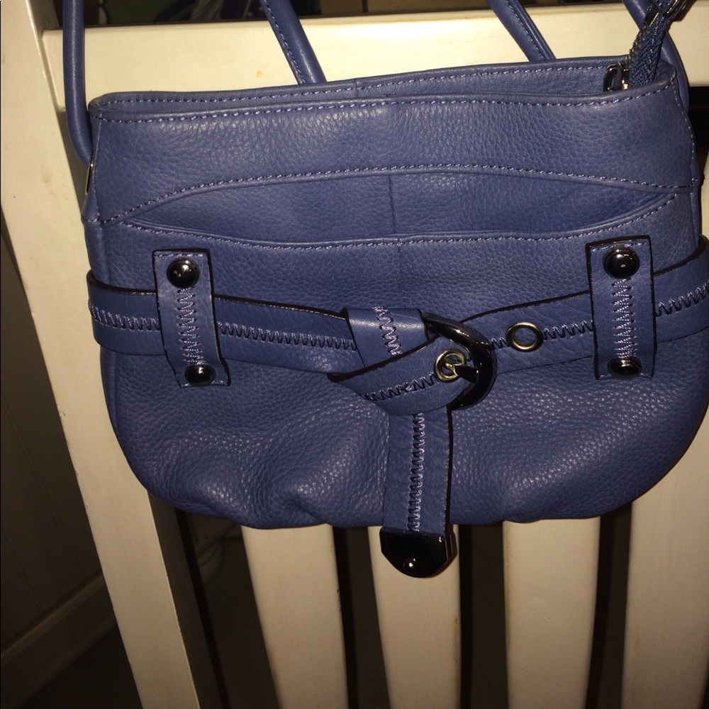 B. Makowsky Small blue blue handbag